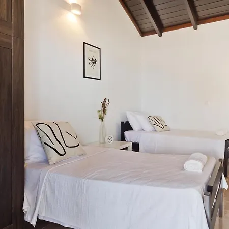 Hermes' Getaway Сasa de vacaciones Diafánion