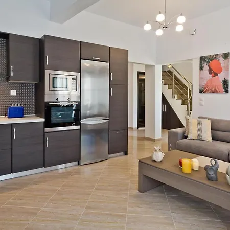 Hermes' Getaway * Diafánion