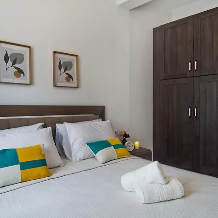 Hermes' Getaway Diafánion